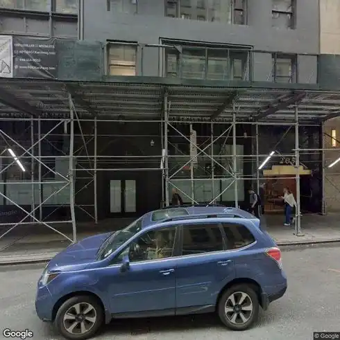 rent office 205 west 39th street