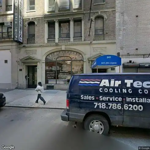 rent office 241 west 30th street