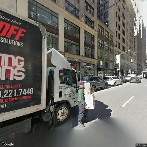 rent office 226 west 37th street