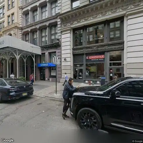 rent retail 623 broadway
