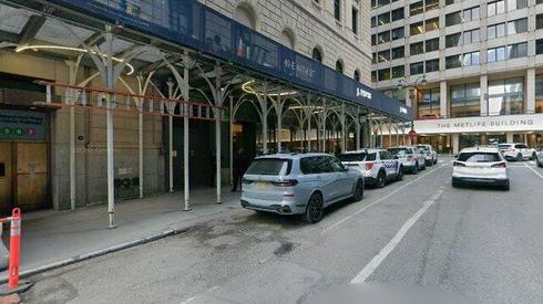 rent specialty 49-55 east 44th street
