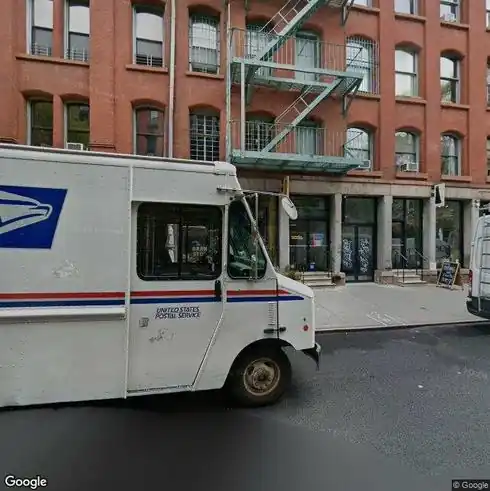 rent retail 262-272 mott street
