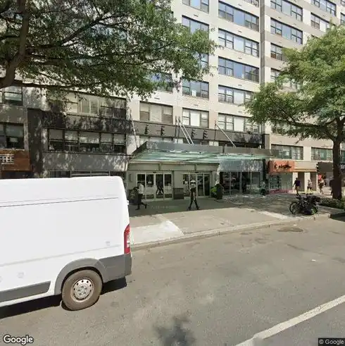 rent apartment 7 east 14th street