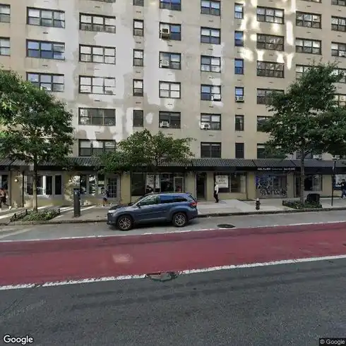 rent apartment 1700-1716 first avenue