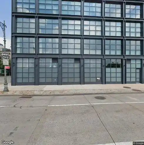 rent apartment 290 west street