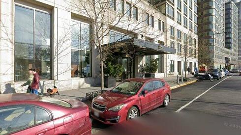 rent apartment 160 riverside boulevard