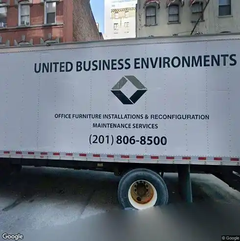 rent retail 135 east 45th street