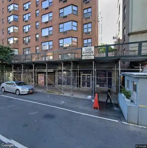 rent apartment 1221 lexington avenue