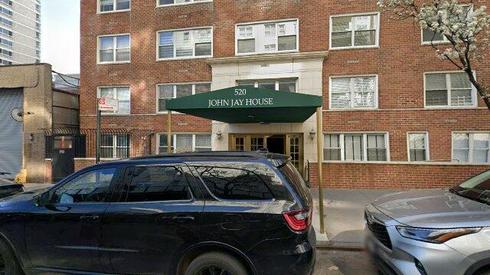 rent apartment 520 east 76th street