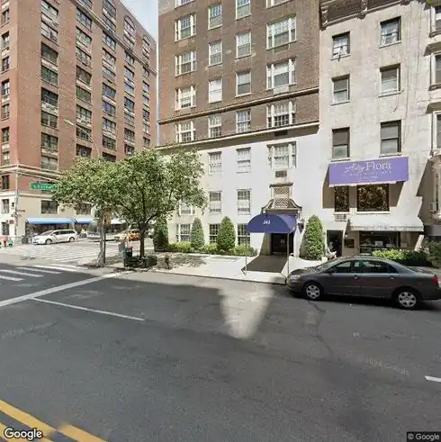 rent apartment 141 east 72nd street