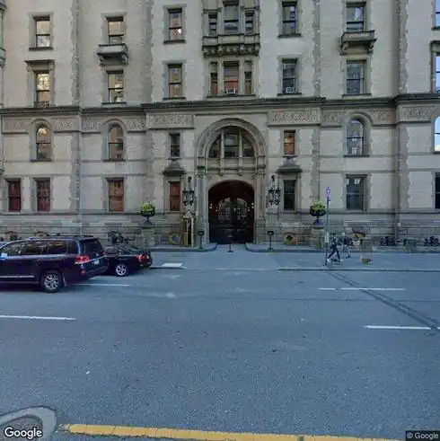 rent apartment 1 west 72nd street