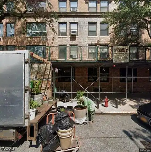 rent apartment 110-118 riverside dr