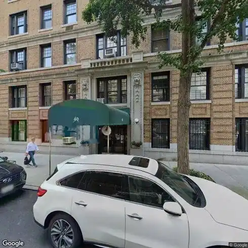 rent apartment 40 east 83rd street