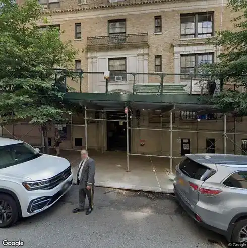 rent apartment 285 riverside dr
