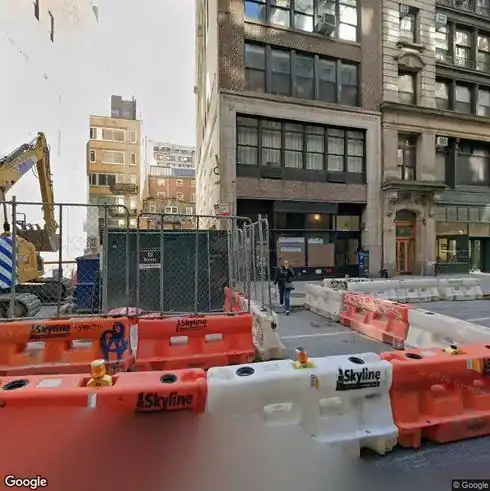rent office 12 west 17th street
