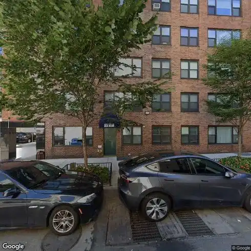 rent apartment 444 east 75th street