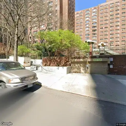 rent apartment 235-245 east 92nd street