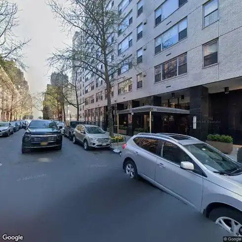 rent apartment 500 east 83rd street