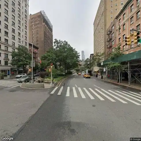 rent apartment 2741 broadway