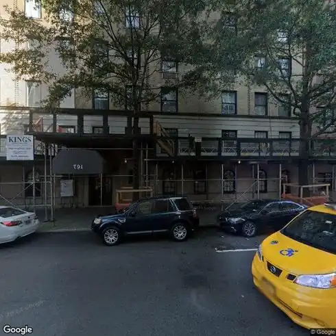 rent apartment 791 park avenue