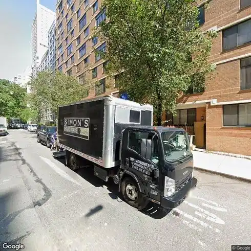 rent apartment 525 east 80th street
