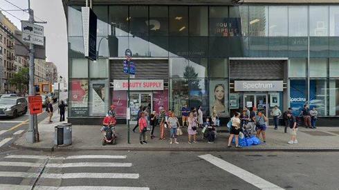 rent retail 4201 broadway