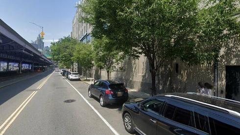 rent office 210-220 south st