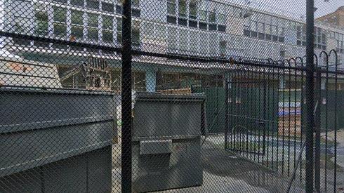 rent specialty 415 e houston st