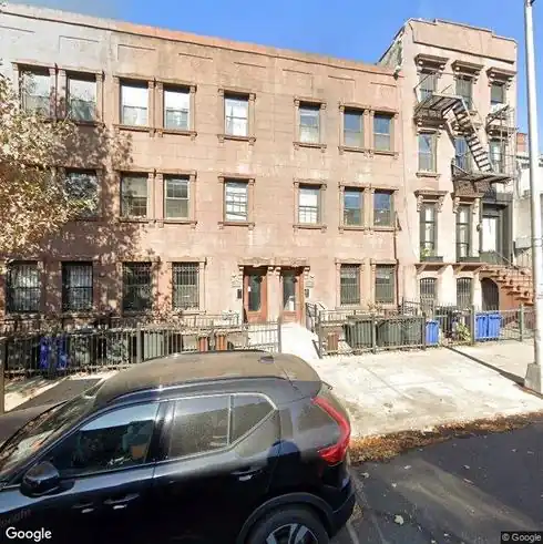 rent specialty 41-57 lexington ave