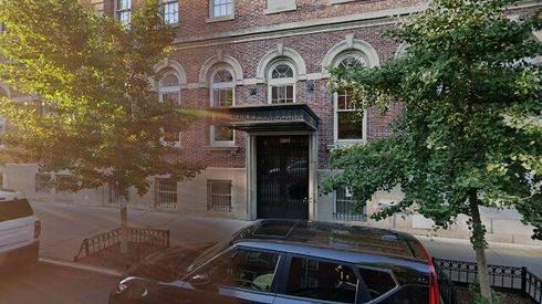 rent specialty 4-12 w 12th st