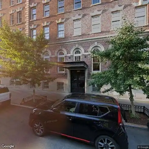 rent specialty 4-12 w 12th st