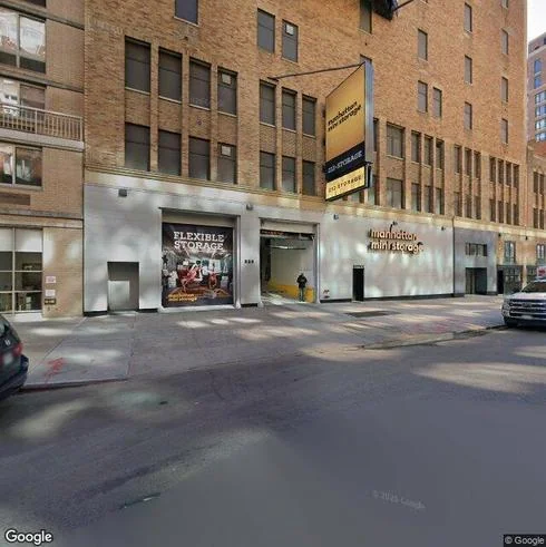 rent specialty 524 w 23rd st