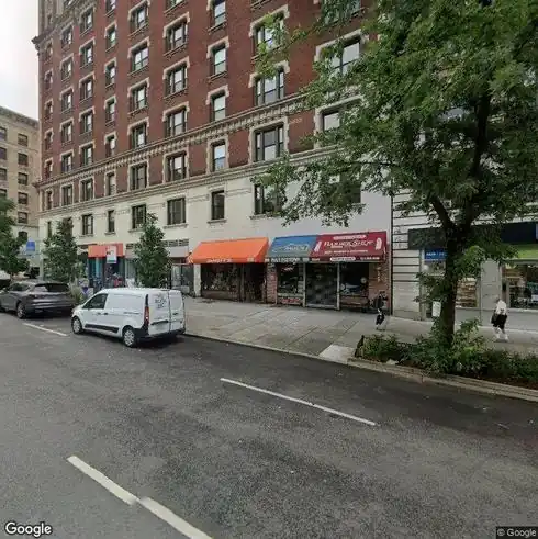rent specialty 2868-2878 broadway