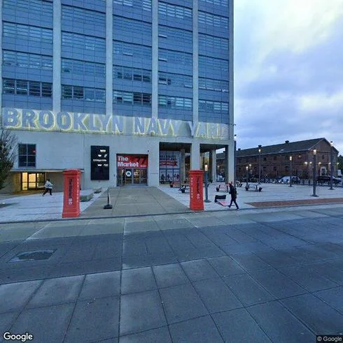 rent office 141 flushing ave