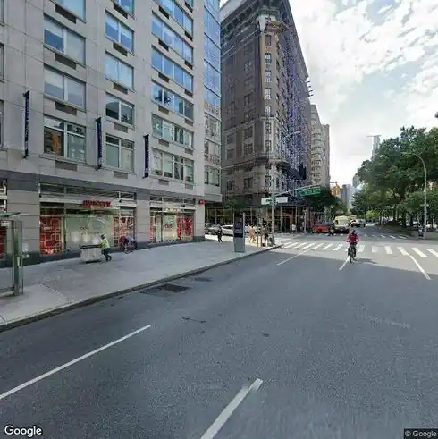 rent retail 2182 broadway