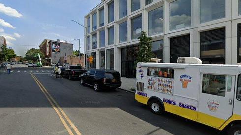rent office 10 grand street