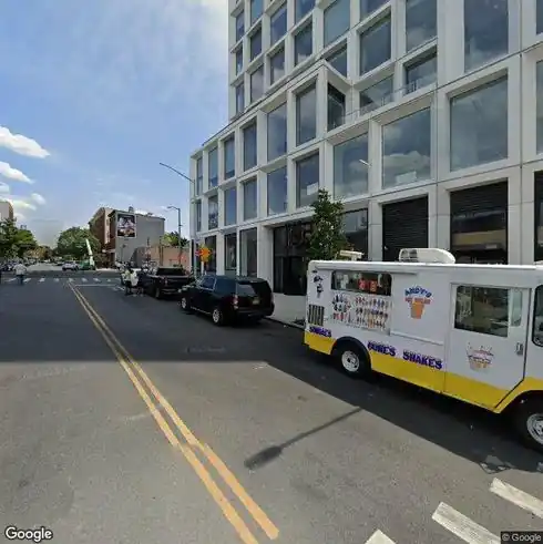 rent office 10 grand street