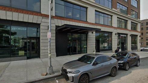 rent office 2100 49th ave