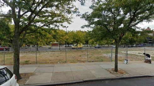 rent office 90-32 queens blvd