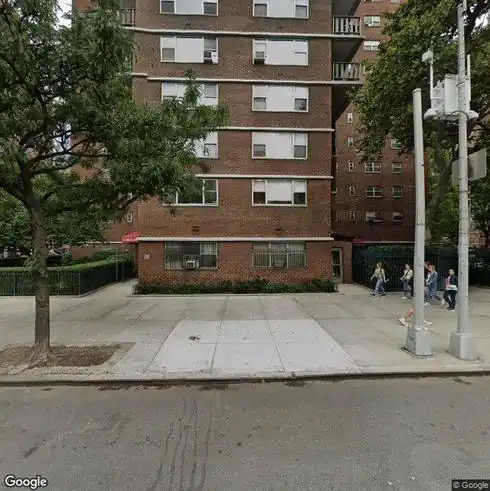 rent office 359 w 23rd st