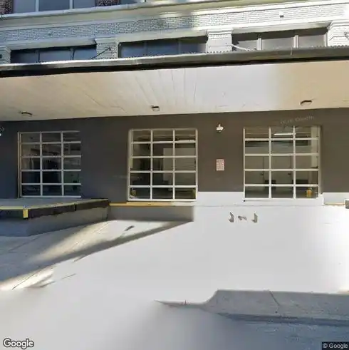 rent office 531 w 21st st