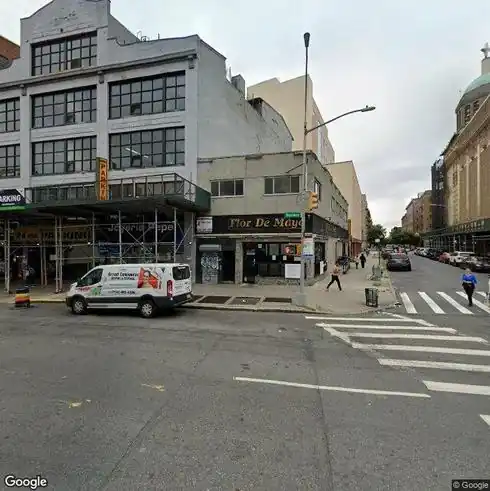 rent apartment 176 broadway