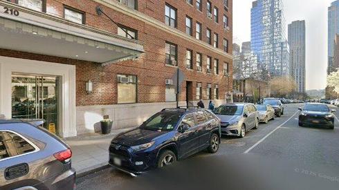 rent apartment 210 w 70th st