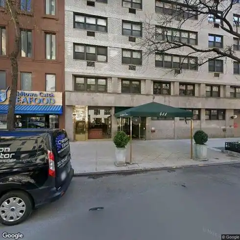 rent apartment 411 e 57th st