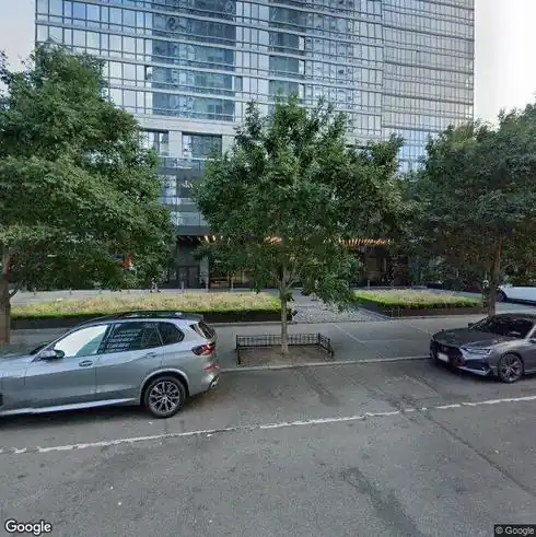 rent apartment 605 w 42nd st