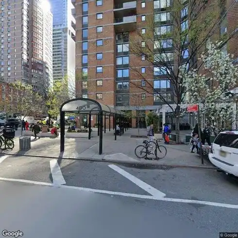rent apartment 400 w 43rd st