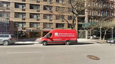 rent apartment 442 w 57th st