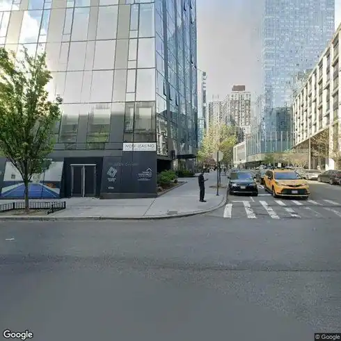 rent apartment 639 w 59th st