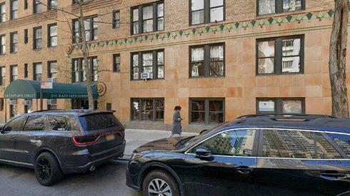 rent apartment 210 e 68th st