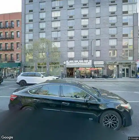 rent apartment 303-309 tenth ave